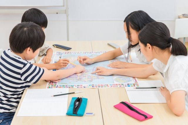  見る力を育むビジョントレーニングで困りごとを解決！療育での活用と自宅でできる実践ガイド