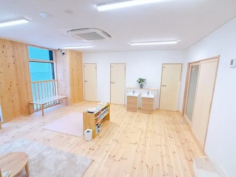こでまりまーる堀江_写真