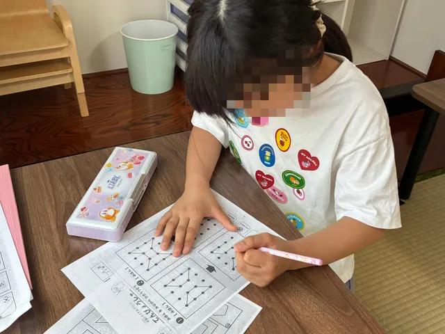 【紙のプログラム】社会性を身につけるプリント学習